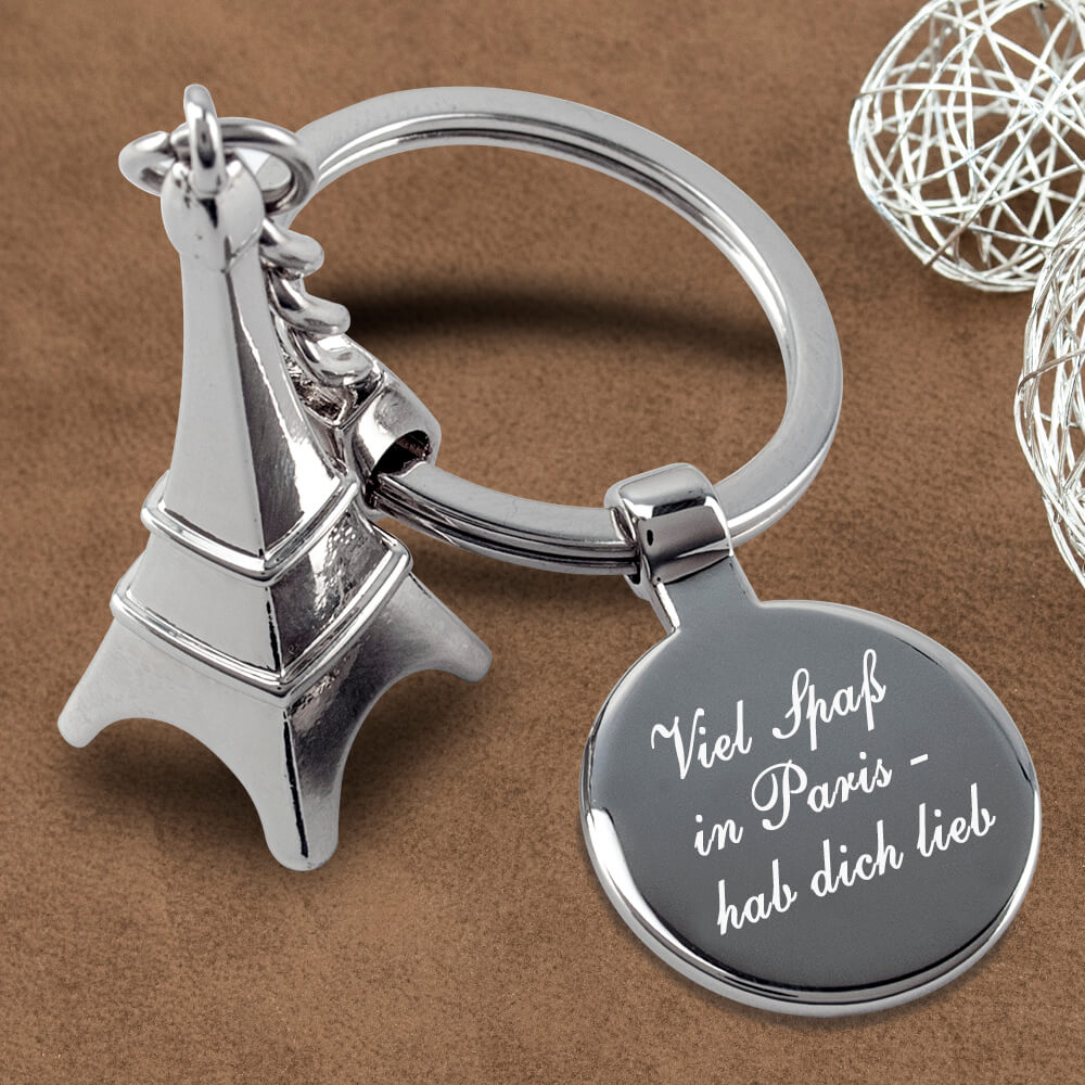 Schlüsselanhänger Eiffelturm mit persönlicher Textgravur als Valentinstagsgeschenk
