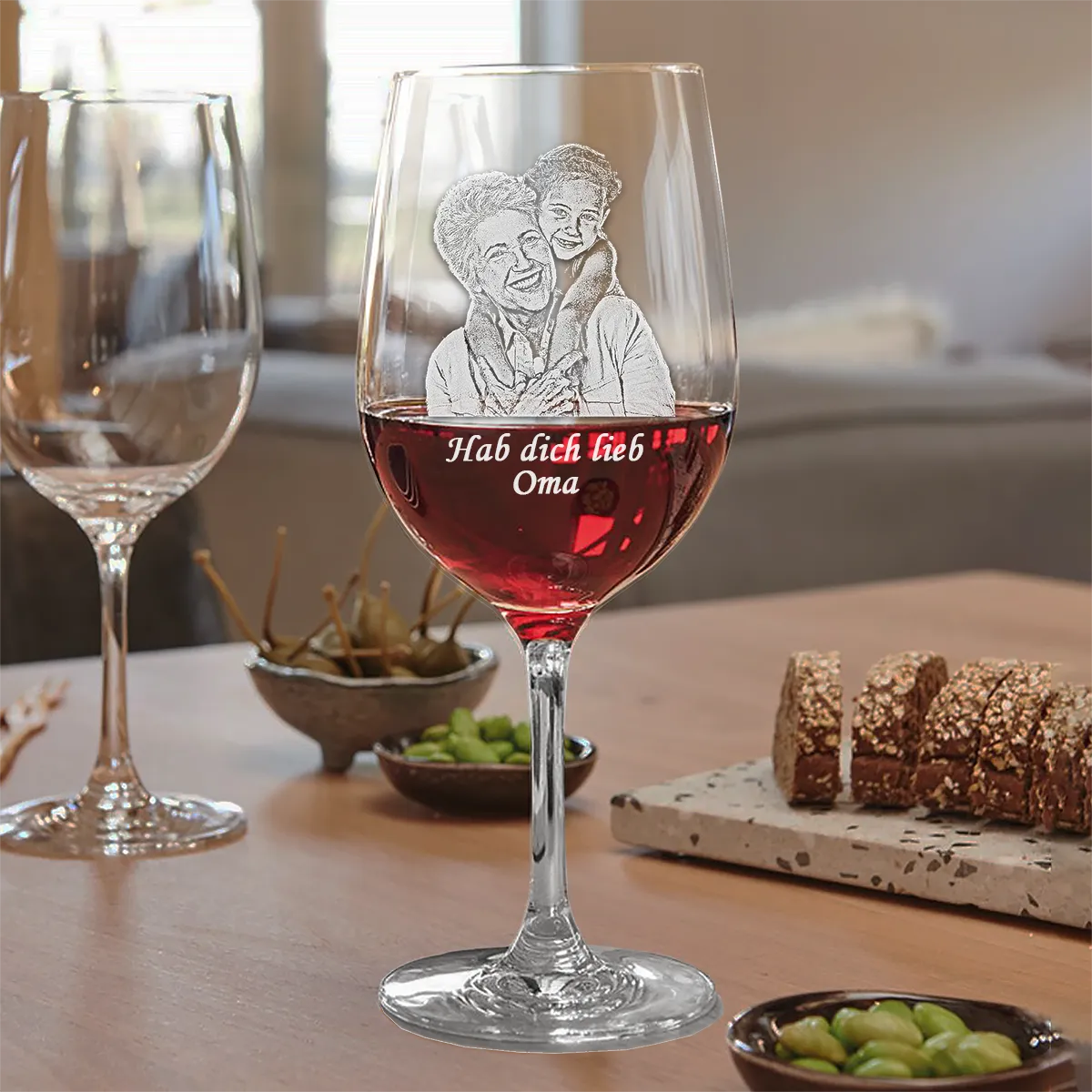 Rotweinglas mit Fotogravur